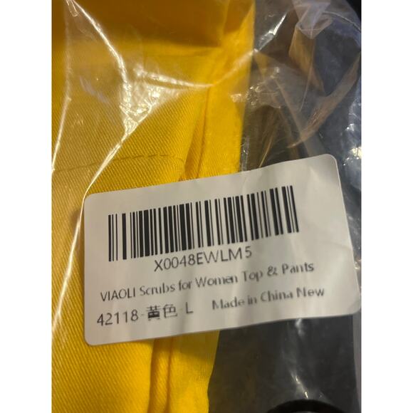 VIAOLI Scrubs for Women Set V-Neck Top 8 Pocket Jogger Scrub Pant Yellow Sz L - Picture 4 of 5